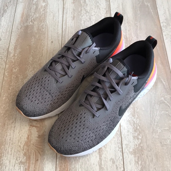 NWT Nike odyssey react grey - Picture 4 of 7